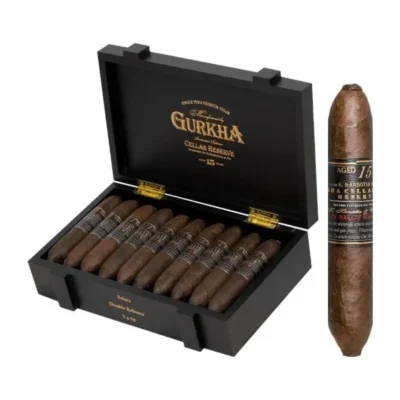 Premium Gurkha Cellar Reserve Limitada 15 Year Solara Double Robusto 20’li Puro Satın Al - Puro Gurmesi Güvencesiyle