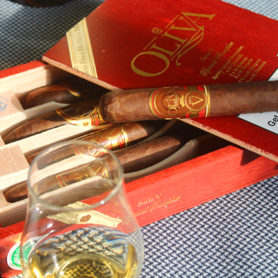 oliva serie v sampler 5’li Premium Puro Tadım Paketi Fiyatı, Ölçüleri ve Tadım Notları